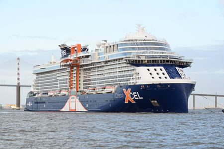 Cruise Ship